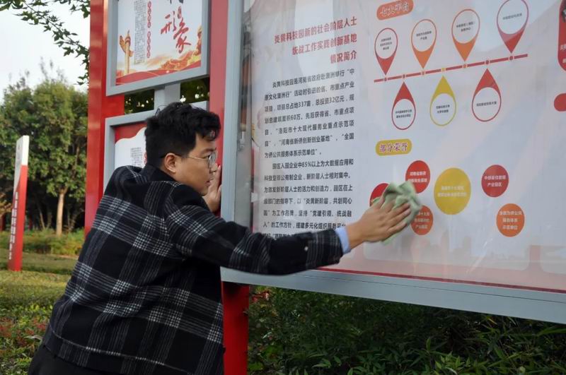 1641459919892345.jpg 640.webp (4).jpg